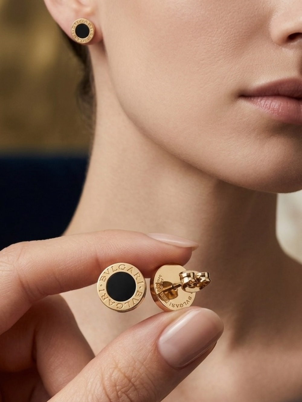 BVLGARI Italy Circular Logo Stud Earrings - Picture 2 of 6